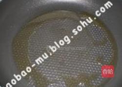 豉香葱段荷包蛋的做法图解3