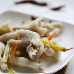 泡椒凤爪的做法[图]