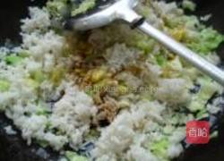 包菜蛋炒饭的做法图解6