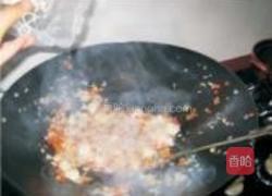 胡萝卜丁蛋炒饭的做法图解8