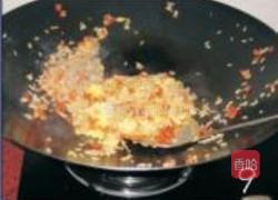 胡萝卜丁蛋炒饭的做法图解9