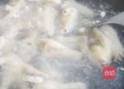 当归洋参凤爪的做法图解1