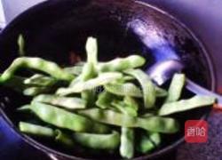 肉皮烧扁豆的做法图解9