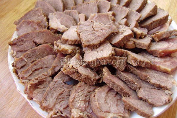 卤牛肉
