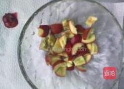 草莓山楂酸奶的做法图解3