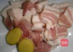 干蕨菜焖肉的做法图解2