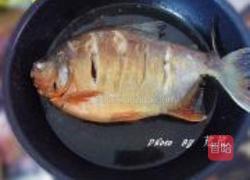 红烧鳊鱼的做法图解6