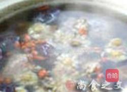 红枣杞菊猪骨汤的做法图解4