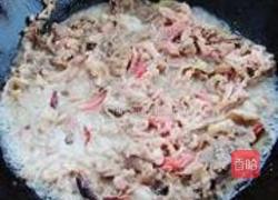 金针菇炒羊肉卷的做法图解3