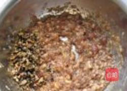 小白菜猪肉水饺的做法图解2