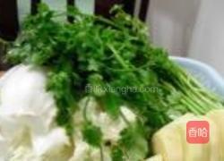 麻辣排骨鲫鱼火锅的做法图解1