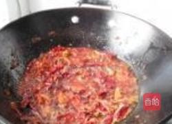 麻辣排骨鲫鱼火锅的做法图解6