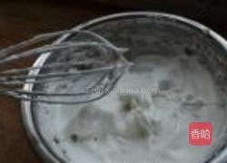 戚风小蛋糕的做法图解12