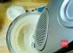 酸奶蛋糕的做法图解3