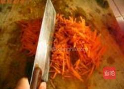 芹菜叶胡萝卜煎饼的做法图解2