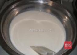 自制水果冰淇淋的做法图解2