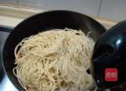 鲜蘑菇焖乌冬面的做法图解8