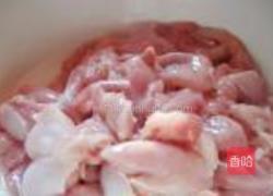 鸡腿肉焖饭的做法图解3