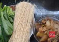 牛腩汤面的做法图解1