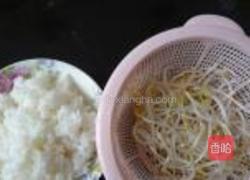 五彩蛋炒饭的做法图解3