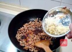 香辣肉酱拌板儿面的做法图解4