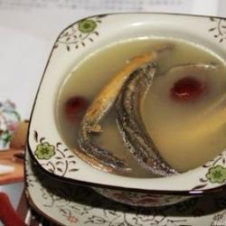 红枣泥鳅汤的做法[图]