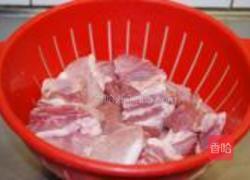 腐乳烤肉排的做法图解1