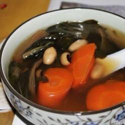 眉豆牛腱菜干汤的做法[图]