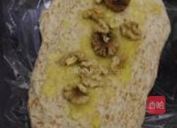 香蕉核桃蜜土司的做法图解4