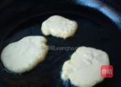 香煎玉米饼的做法图解3