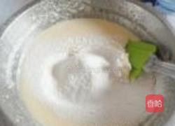 电饭锅橄榄油蛋糕的做法图解4