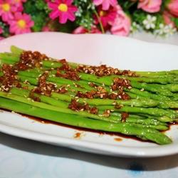 蒜香芦笋的做法[图]