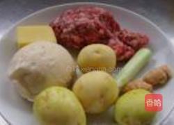 芝心肉丸的做法图解1