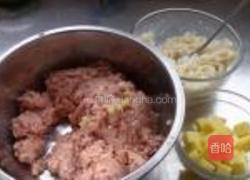 芝心肉丸的做法图解2