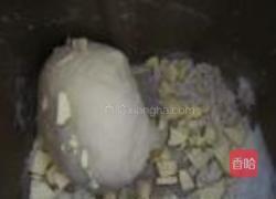 黑芝麻餐包的做法图解2