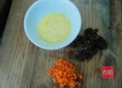 梅干菜炒饭的做法图解2