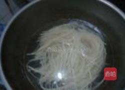 蒜蓉辣酱拌凉面的做法图解5