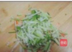 鸡蛋双丝饼的做法图解1