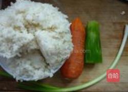 双色蛋炒饭的做法图解1