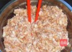 香菜肉馅大馄饨的做法图解1