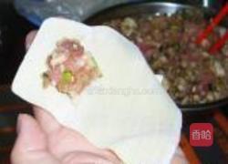 香菜肉馅大馄饨的做法图解4