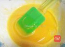 抹茶红豆戚风的做法图解2