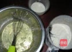 芝麻薄脆饼的做法图解1