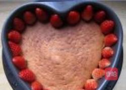 草莓慕斯蛋糕的做法图解12