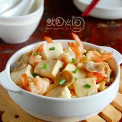 鲜虾蘑菇烧豆腐的做法[图]