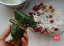八宝莲子粽的做法图解7