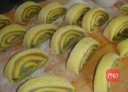 多彩花卷的做法图解4