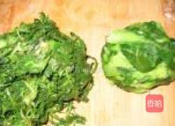 荠菜煎饺的做法图解1