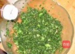 荠菜煎饺的做法图解2