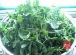 苜蓿麦饭的做法图解1